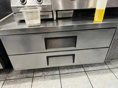 I am selling used restaurant seating and other equipments. The items are in fair condition. If the a...