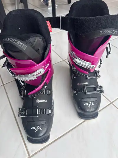 USED LANGE XC 80 WOMENS SKI BOOTS SIZE 23.5 WALK MODE LOW PRICE, View more