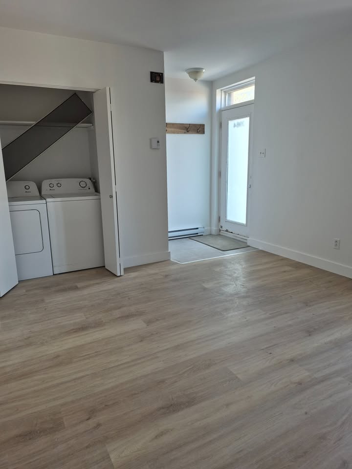 5 1/2 au Plateau  — Three (3) bedroom apartment in Plateau — photo 2