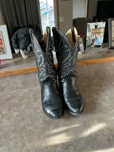 Real leather western boots men’s or women’s, View more