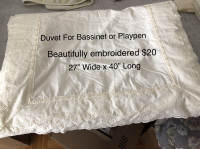 Duvet Down filled /w Zipper for Babies Bassinet or Playpen $20