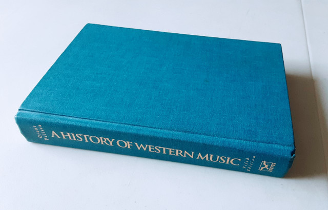 A HISTORY OF WESTERN MUSIC HARD COVER TEXT BOOK in Textbooks in St. Catharines - Image 2