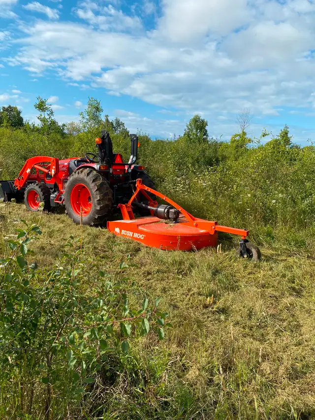Bush hog and 7’ finishing mower for hire62863225374722121