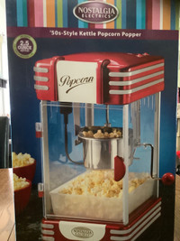 NIB Retro 50’s Style Kettle Popcorn Popper Nostalgia  Electrics