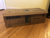 Box of 30 Philips F20T12/CW 20 Watt Fluorescent Bulbs, 24”, New
