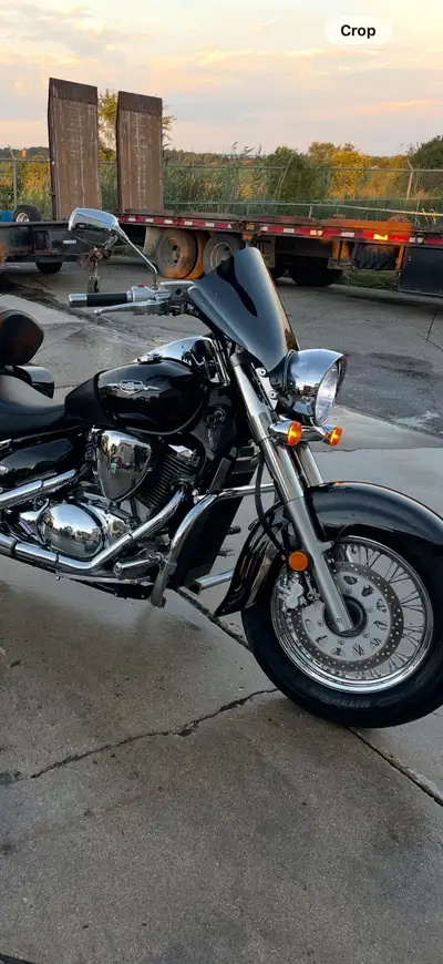 2015 Suzuki Blvd. 25,000 K try your trade looking for a zero turn or a enclosed trailer