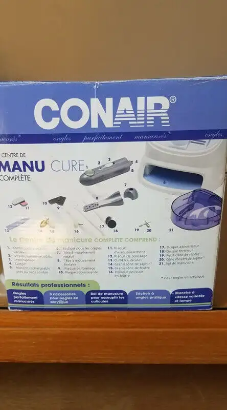 Conair complete nail care center & nail dryer & Bird cage white in Multi-item in Oshawa / Durham Region - Image 7