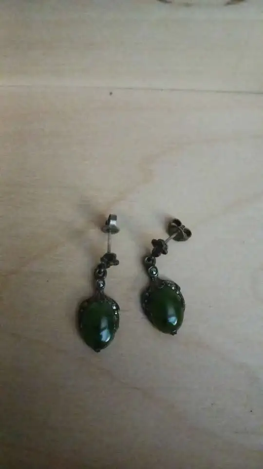 Vintage Jade (Nephrite) earrings set in sterling silver