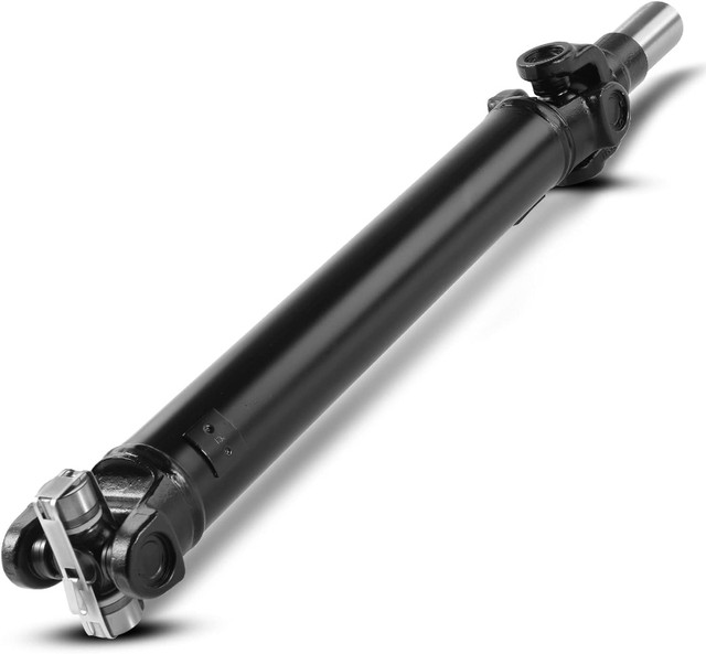 “New” Jeep Wrangler TJ Drive Shaft Assembly in Transmission & Drivetrain in London