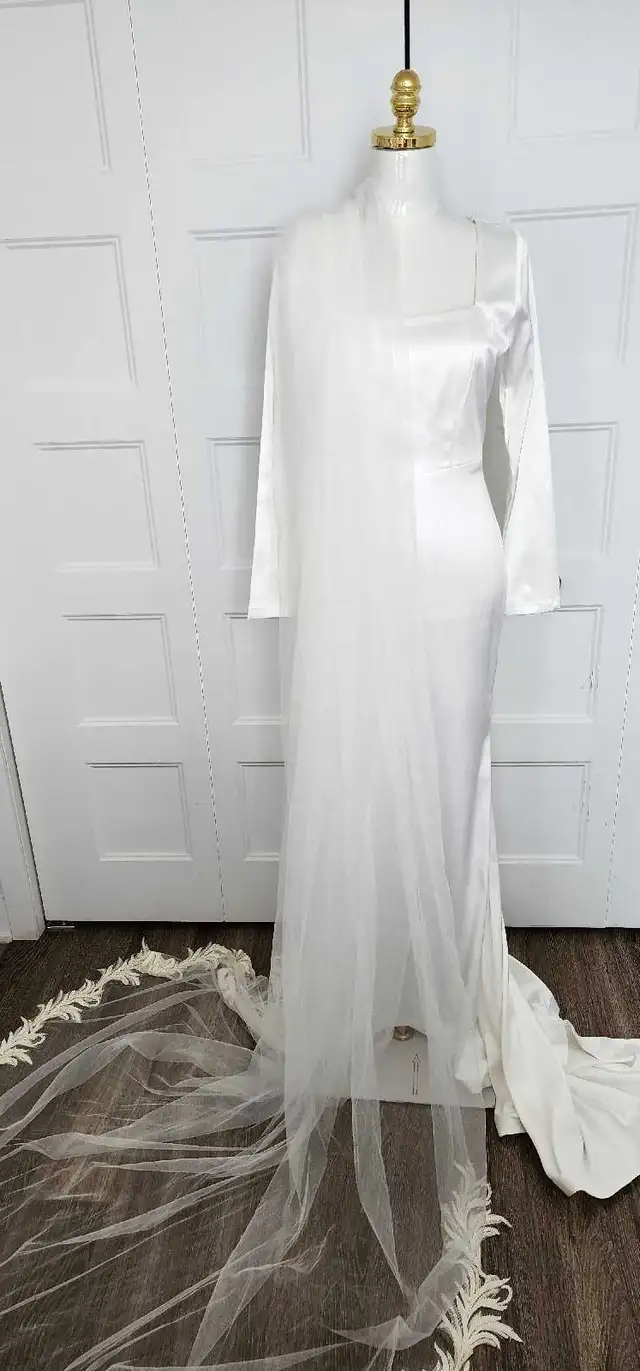Robe de mariée blanche en satin + voile in Women's - Dresses & Skirts in Longueuil / South Shore - Image 10