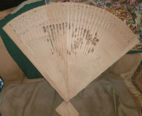 23" Japanese wood folding fan