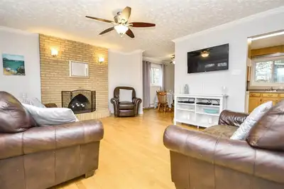 4 bedroom + den available in Lower Sackville - fully fenced yard