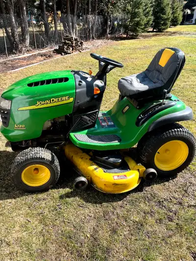 John Deere Riding Tractor(NO DECK), View more