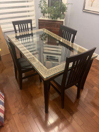 Pier 1 Dining Table and 4 Chairs Set
