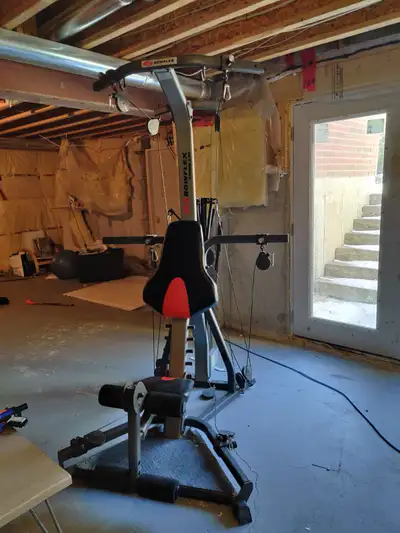 Bowflex Xtreme 2 SE Home Gym 210lbs Squat Lat Tower Bench Leg, View more