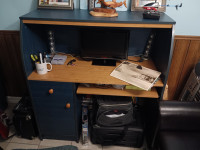 Student computer desk