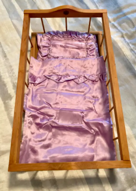 Doll bed65109732696705121