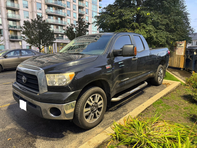 2008 Toyota Tundra 5.7L SR5 Double Cab ONLY 126KM MINT in Cars & Trucks in Markham / York Region