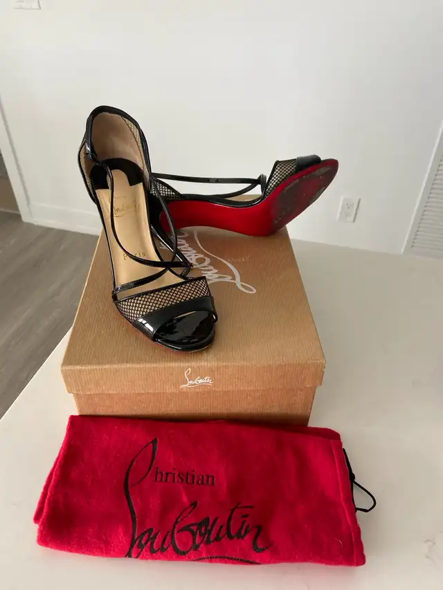 Ladies Shoes in Women's - Shoes in City of Toronto - Image 3