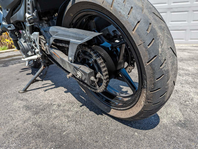 2019 Kawasaki Z400 ABS in Street, Cruisers & Choppers in Oakville / Halton Region - Image 4