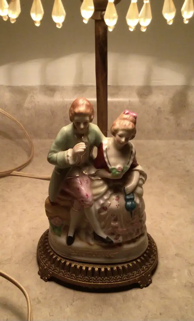 Porcelain Lamp in Indoor Lighting & Fans in Hamilton - Image 5