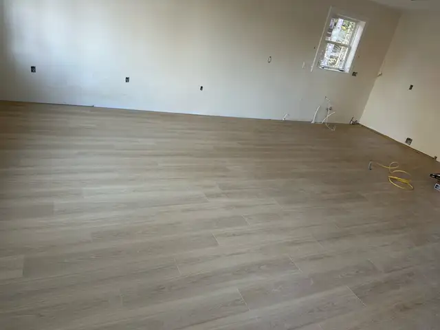 Hardwood floor Installation 64739289377539121