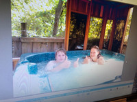 hot tub and 15' round deep pool