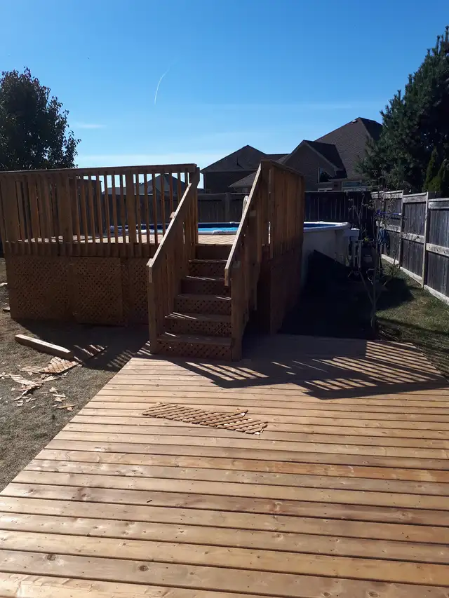 Fence and Deck530287397605877765