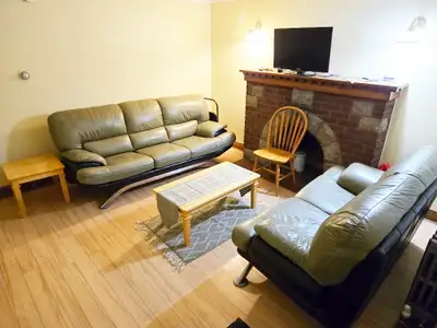 Mac Off-Campus Housing. Two furnished rooms FOR FULL TIME McMaster MALE STUDENTS. Rooms are in well...