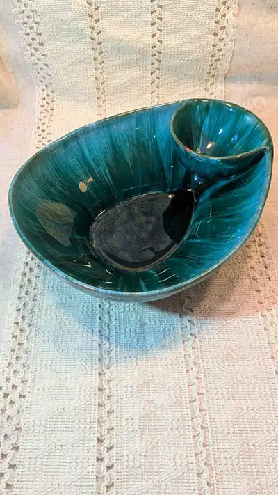 Blue Mountain Pottery BMP Chip and dip bowl Ceramic Glaze Vintage MCM Retro Art Deco Art Nouveau Can...