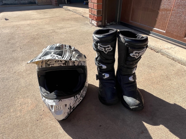 2020 TTR 50E with boots/helmet in Dirt Bikes & Motocross in Red Deer - Image 4