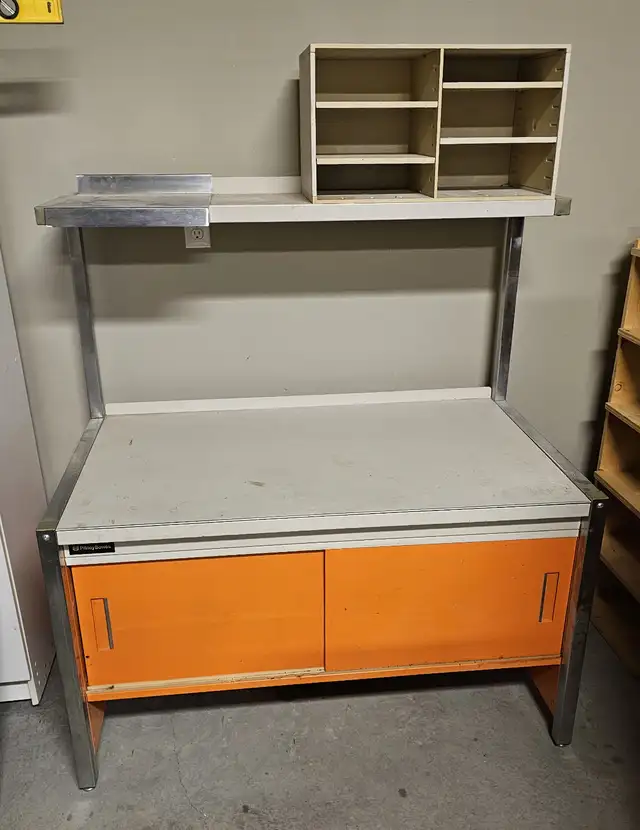 Metal Work Bench with Sliding Doors