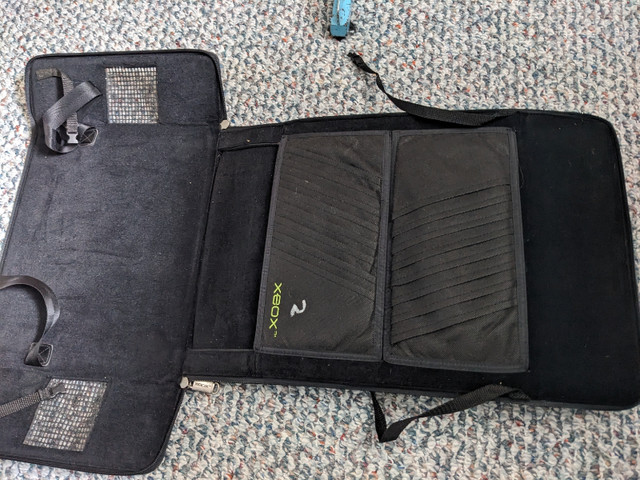 Xbox Original Carrying Case  in Older Generation in Calgary - Image 4