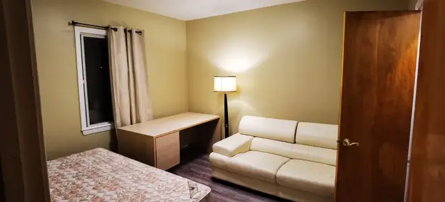 Available Now: Big Room in Vieux Longueuil - All Inclusive