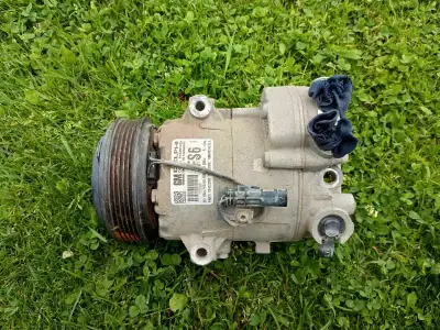 A/C compressor from Chevy Cruze 2015 1.4L turbo 125k km Located: Reinfeld