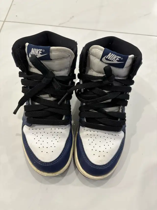Nike Air Jordan 1 in Men's Shoes in Markham / York Region - Image 2