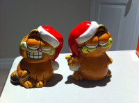 Garfield - Vintage Christmas Garfield Salt and Pepper Shakers