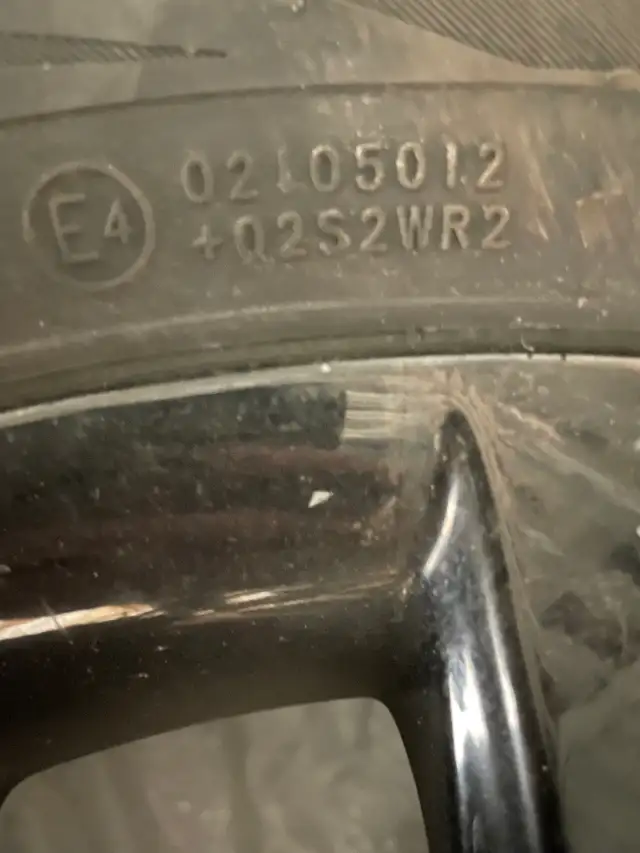 225/50/17 Nokian Hakkapeliitta R3 runflats on OEM BMW wheels. in Tires & Rims in Ottawa - Image 8