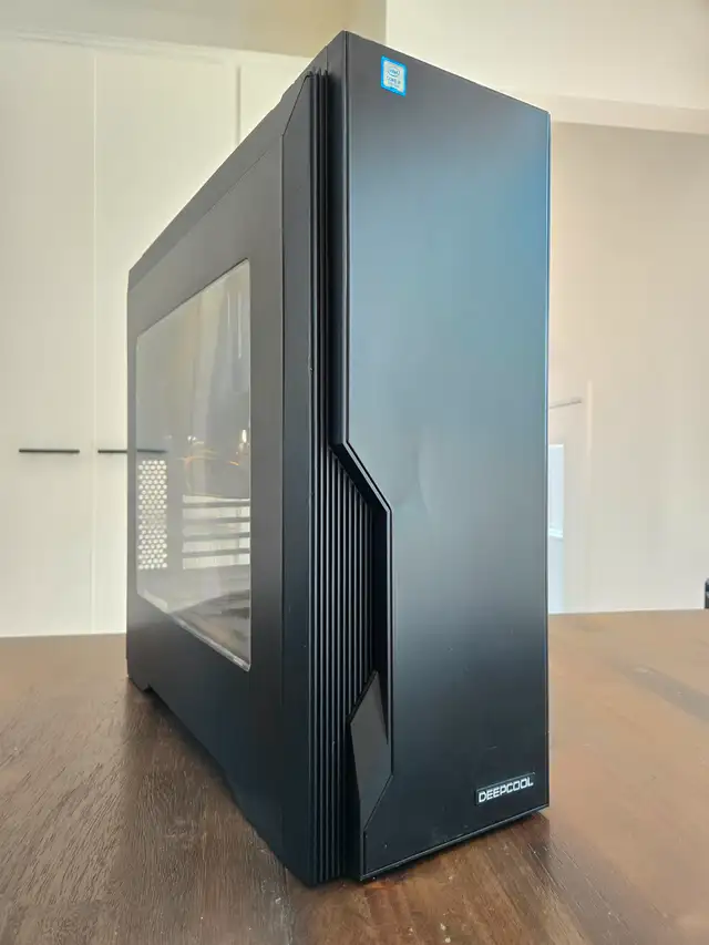 Gaming-PC | Intel I5 | 32Gb RAM DDR4 | GTX 1070 | 2Tb SSD + 4Tb in Desktop Computers in Laval / North Shore - Image 2