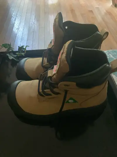 Dakota Aggressor Work Boots Women’s 7.5, View more
