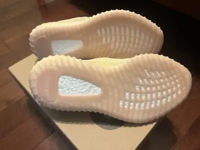 Brand new Yeezy 350 boost V2 linen, View more