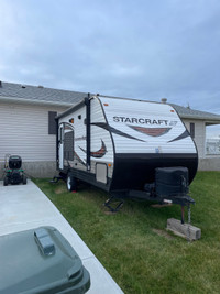 17’ toy hauler (PENDING SALE)