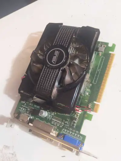Asus GtX 750 video card , View more