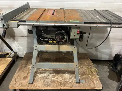 Heavy duty table saw on a rolling stand. Can deliver if needed.