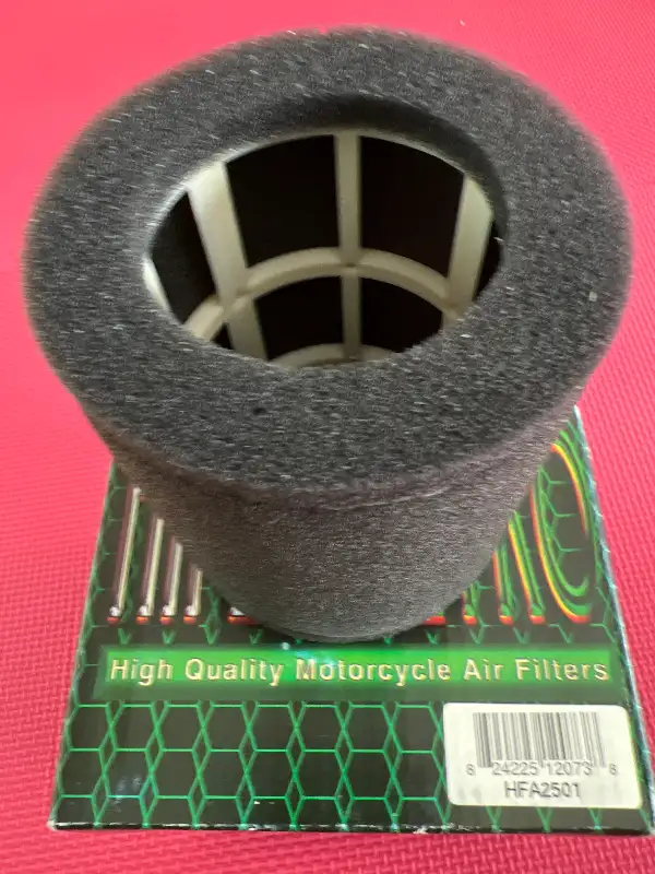 Kawasaki Vulcan EN 500 Air Filters oe 11013-1185 HiFlo HFA2501 in Other in Barrie - Image 2