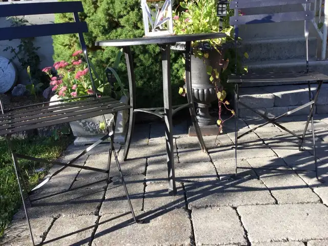 Cast Iron Bistro Set for Patio  in Patio & Garden Furniture in London - Image 9