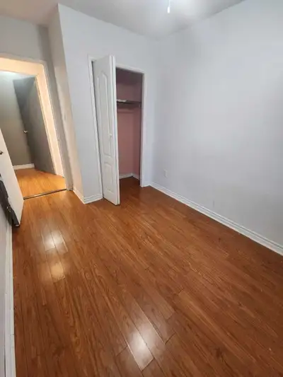 Single Room Available in Mississauga