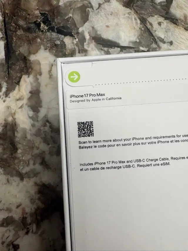 iPhone 17 Pro max  in Cell Phones in Delta/Surrey/Langley - Image 4