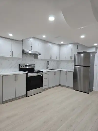 Brand New 2 or 3-Bedroom Legal Basement Apartment – Brampton