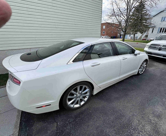 Lincoln MKZ 2016 V6 3.7 l AWD